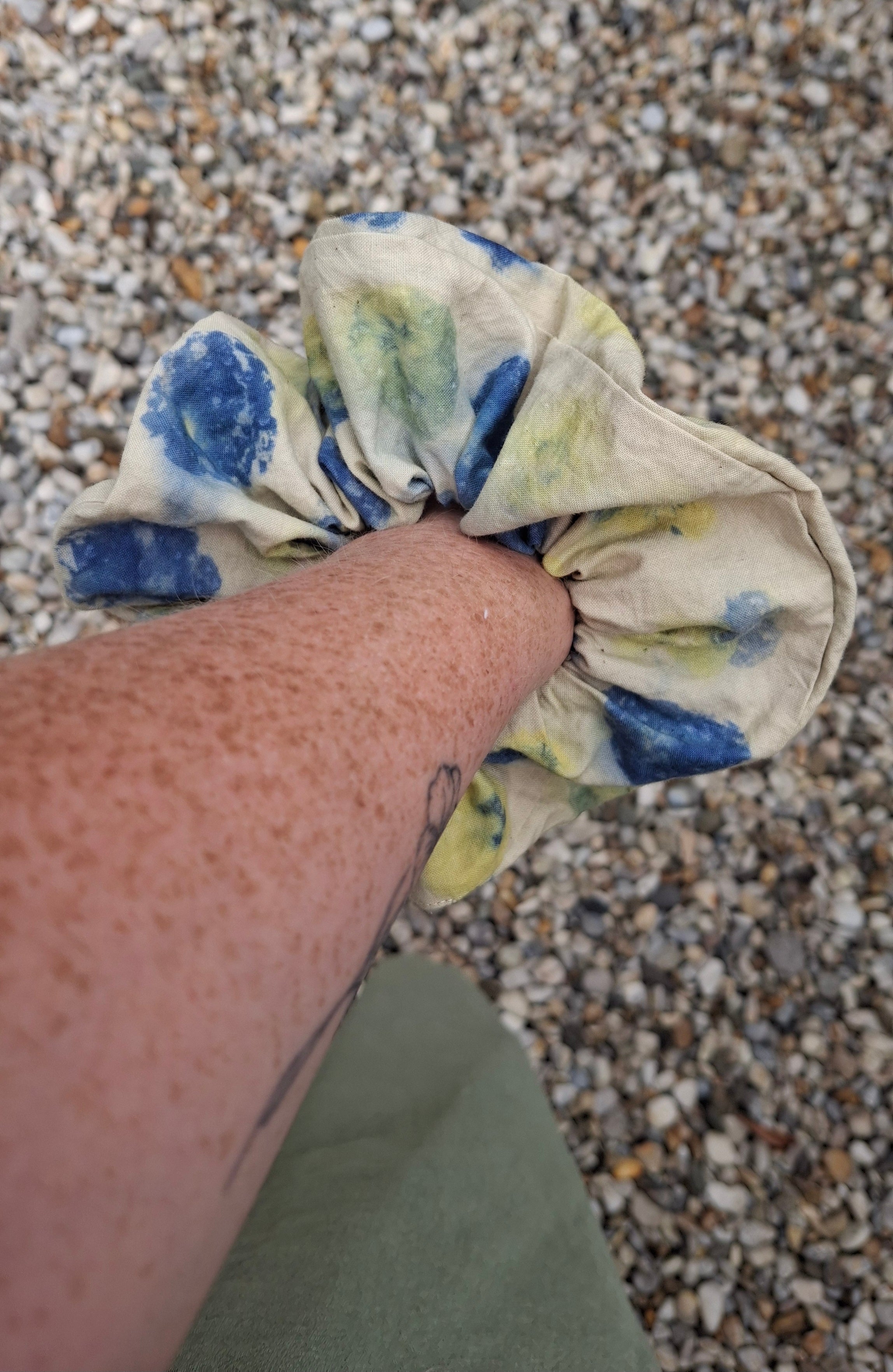 Naturally Dyed Scrunchie - Nettle, Viola